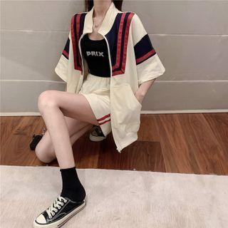 Short-sleeve Printed Jacket / Striped A-line Skirt