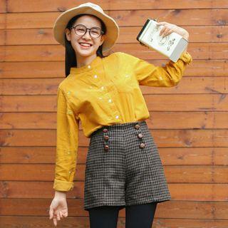 Buttoned Houndstooth Shorts