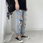 Label Applique Washed Distressed Straight-cut Jeans