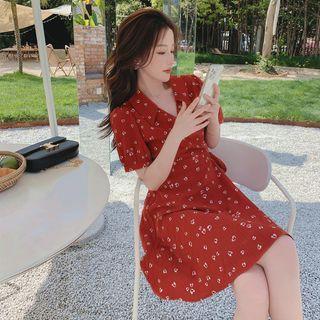 V-neck Strap Heart Print Dress