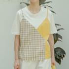 Elbow-sleeve Mock Two-piece T-shirt Yellow & White & Plaid - Brown & Yellow - One Size