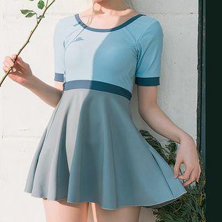 Set: Color Block Short-sleeve Swimdress + Swim Shorts