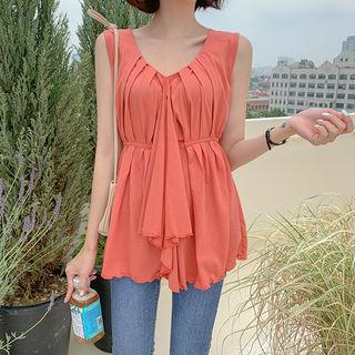 Sleeveless Pleated Tie-waist Top