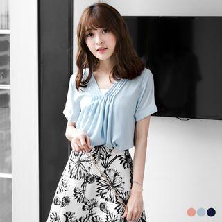 Short Sleeve Pintuck V-neck Blouse