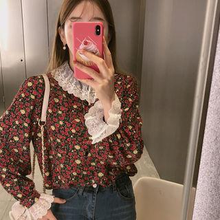 Lace-collar Floral Print Blouse