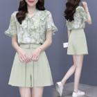 Set: Short-sleeve Floral Print Ruffled Blouse + Shorts