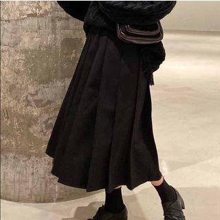 Fringed Sweater / Midi Pleated Skirt