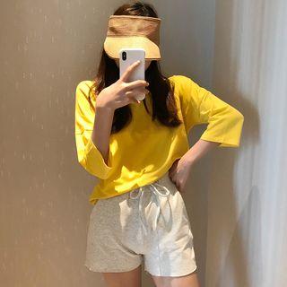 Long-sleeve Lettering T-shirt / Drawstring Shorts