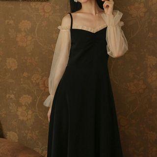 Frilled Trim Panel Sleeve Midi Dress