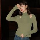 Cut-out Mock-turtleneck Long-sleeve Top Green - One Size