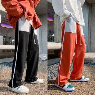 Contrast Pocket Loose Fit Sweatpants