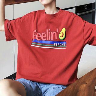Elbow-sleeve Avocado Print Lettering T-shirt