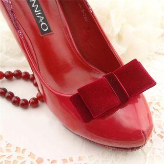 Bow-accent Shoe Decoration