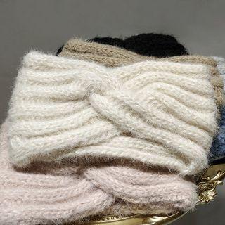 Twiseted Knit Headband