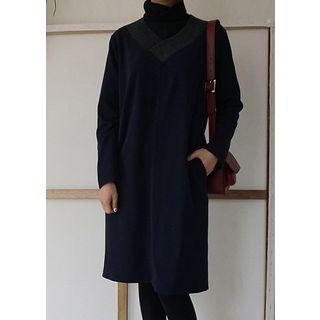 Tall Size Shell V-neck Knit Midi Dress