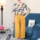 Set: Printed Elbow Sleeve Top + Plain Wide Leg Pants