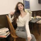 Long-sleeve V-neck Lace Trim T-shirt