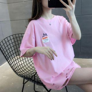 Elbow-sleeve Lettering Print Distressed T-shirt