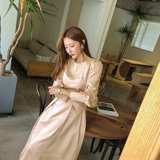 Wide-cuff Satin Blouse