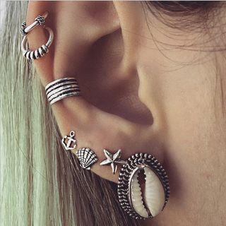 Scallop Earring Set