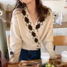 V-neck Plain Argyle Trim Cropped Sweater