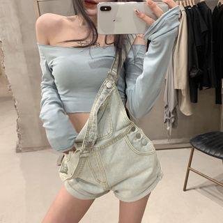 Off-shoulder T-shirt / Denim Loose-fit Jumper Pants