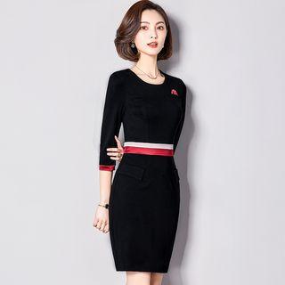3/4-sleeve Panel Round Neck Sheath Dress