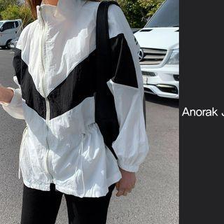 Two-tone Drawcord Windbreaker