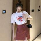 Short-sleeve Tomato Print T-shirt / Slit A-line Skirt