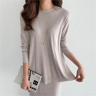 Punched-trim Boxy Knit Top
