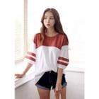 Contrast-trim Loose-fit T-shirt