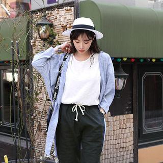 Dip-back Pinstripe Long Shirt