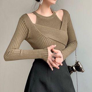 Set: Asymmetrical Knit Top + Halter-neck Crop Top