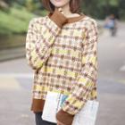 Crew-neck Plaid Sweater Brown - One Size
