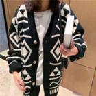 V-neck Pattern Button-up Knit Cardigan