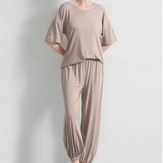 Plain Short-sleeve T-shirt / Lounge Pants / Set