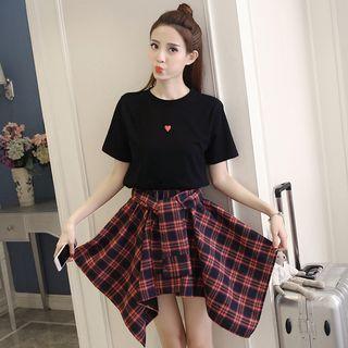 Set: Short-sleeve T-shirt + Mini Plaid Asymmetric Skirt + Undershorts