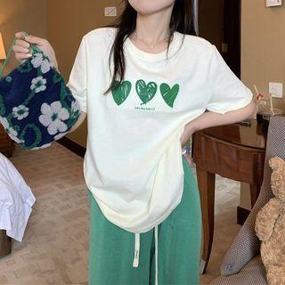 Short-sleeve Heart Embroidered Lettering T-shirt