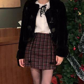 Lace Trim Blouse / Plaid Mini Pencil Skirt / Button-up Jacket