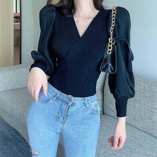 Puff Sleeve V-neck Knit Top