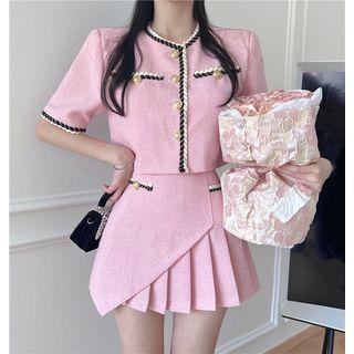 Two Tone Cropped Top / High-waist Skirt