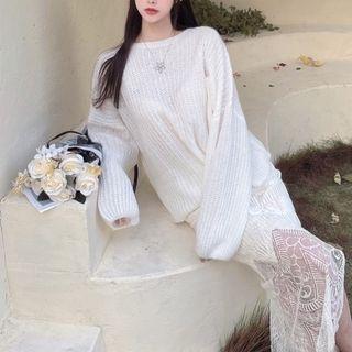 Plain Sweater / Lace Midi Pencil Skirt