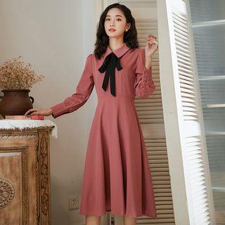 Collared Tie-neck Long-sleeve Dress