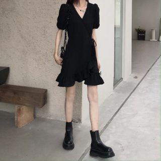 Short-sleeve V-neck Mini Mermaid Dress Black - One Size