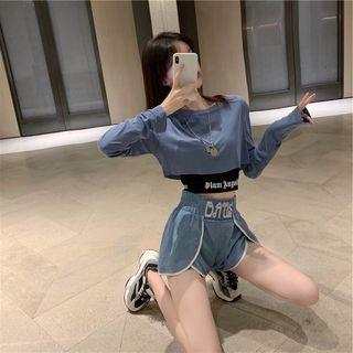 Long-sleeve Cropped T-shirt / Contrast Trim Sweatshorts