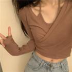 Halter-neck Long-sleeve Crop T-shirt