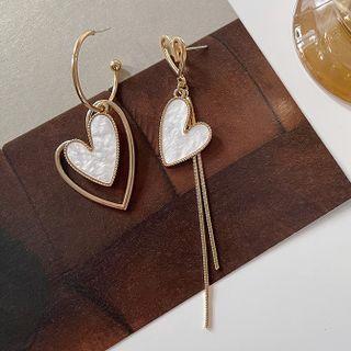 Heart Asymmetrical Alloy Fringed Earring 1 Pair - White & Gold - One Size