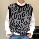 Leopard Round-neck Knit Vest