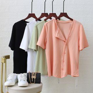 Short-sleeve Asymmetric Button-detail T-shirt