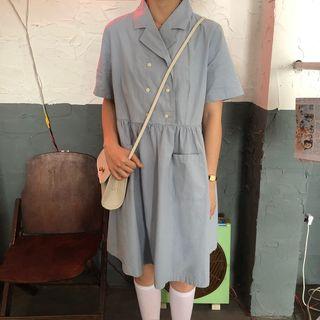 Short-sleeve Double-breasted Shirtdress
